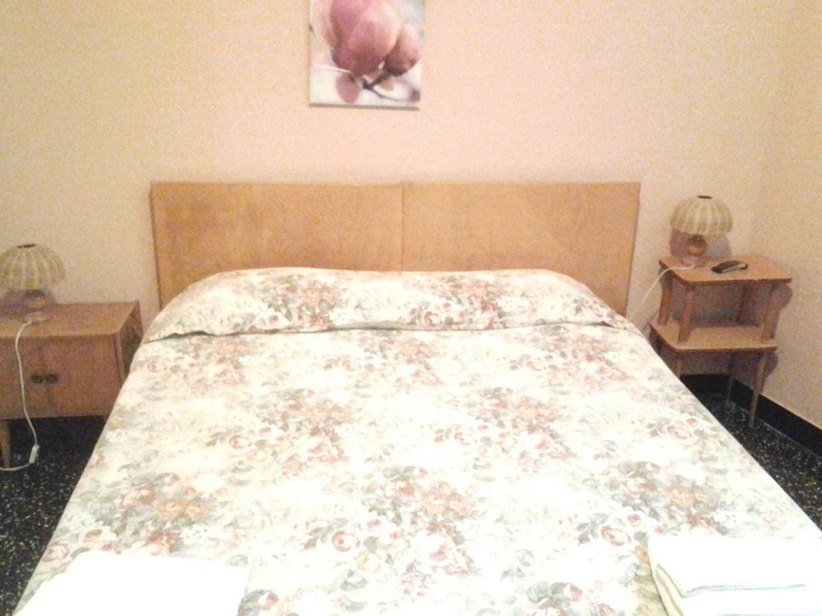 Jolanda Hotel