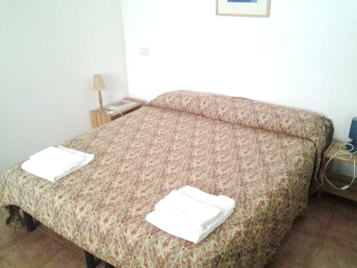 Jolanda Hotel